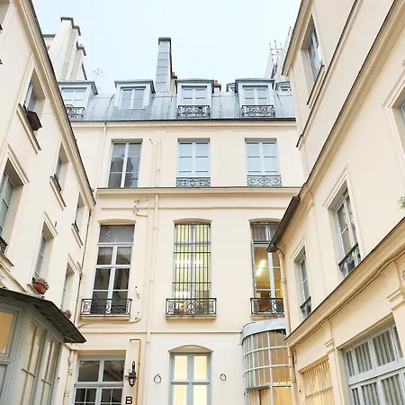 Short Picasso * Paris